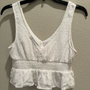 Hollister white Crop